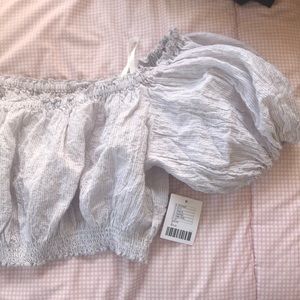 Urban outfitters size S cropped top mauve color